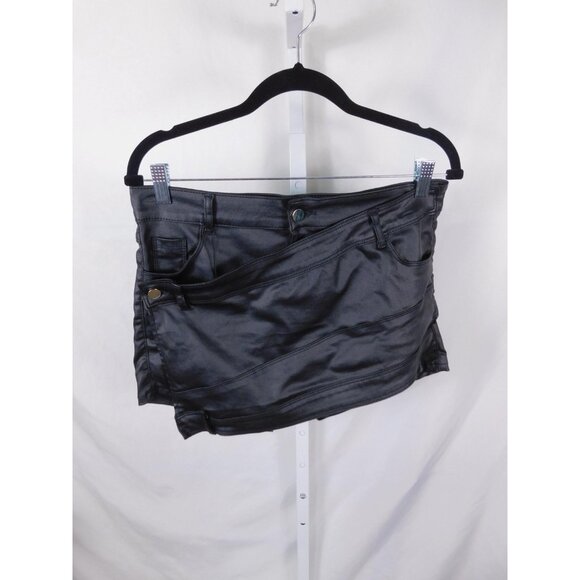 Skort Womens XL Black Faux Leather Coated Moto Biker Asymmetrical Wrap Stretch - Picture 1 of 12
